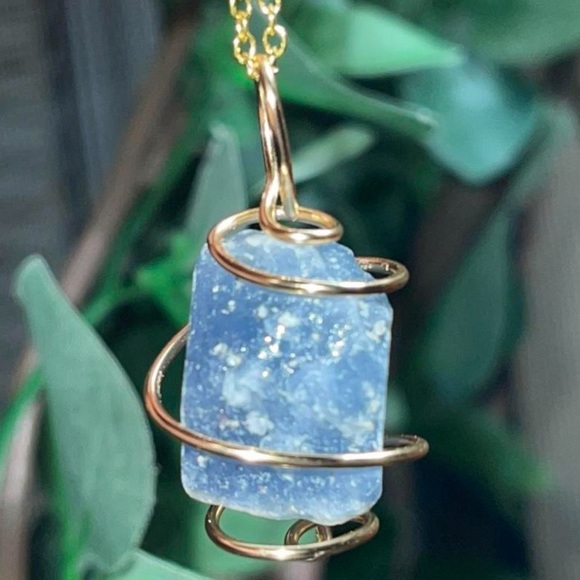 Blue calcite - Picture 4 of 4